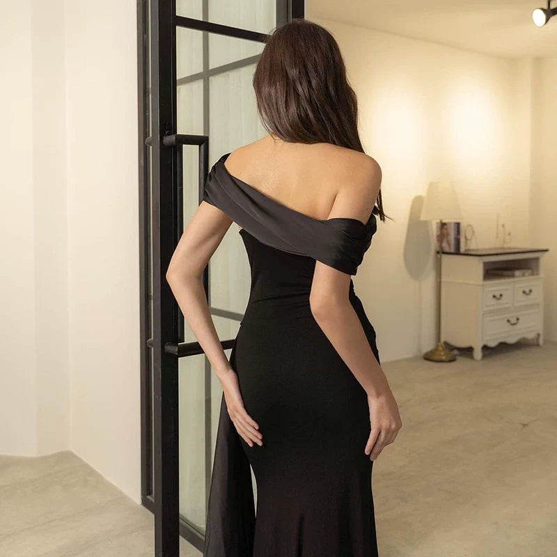 Kaerwx | One-Shoulder Black Long Dress for Women
